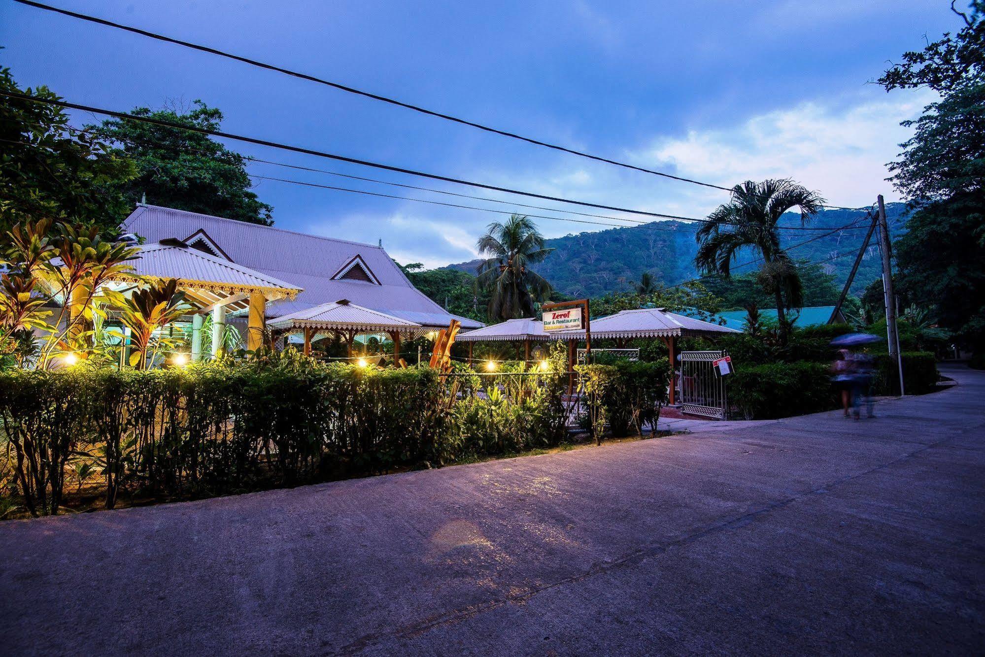 Zerof Self Catering Apartments La Digue Eksteriør bilde